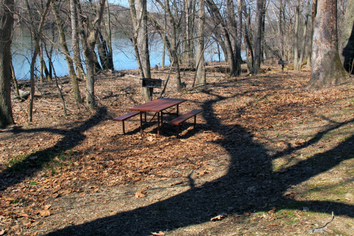 Dargan Bend Picnic Tables – C&O Canal Trust